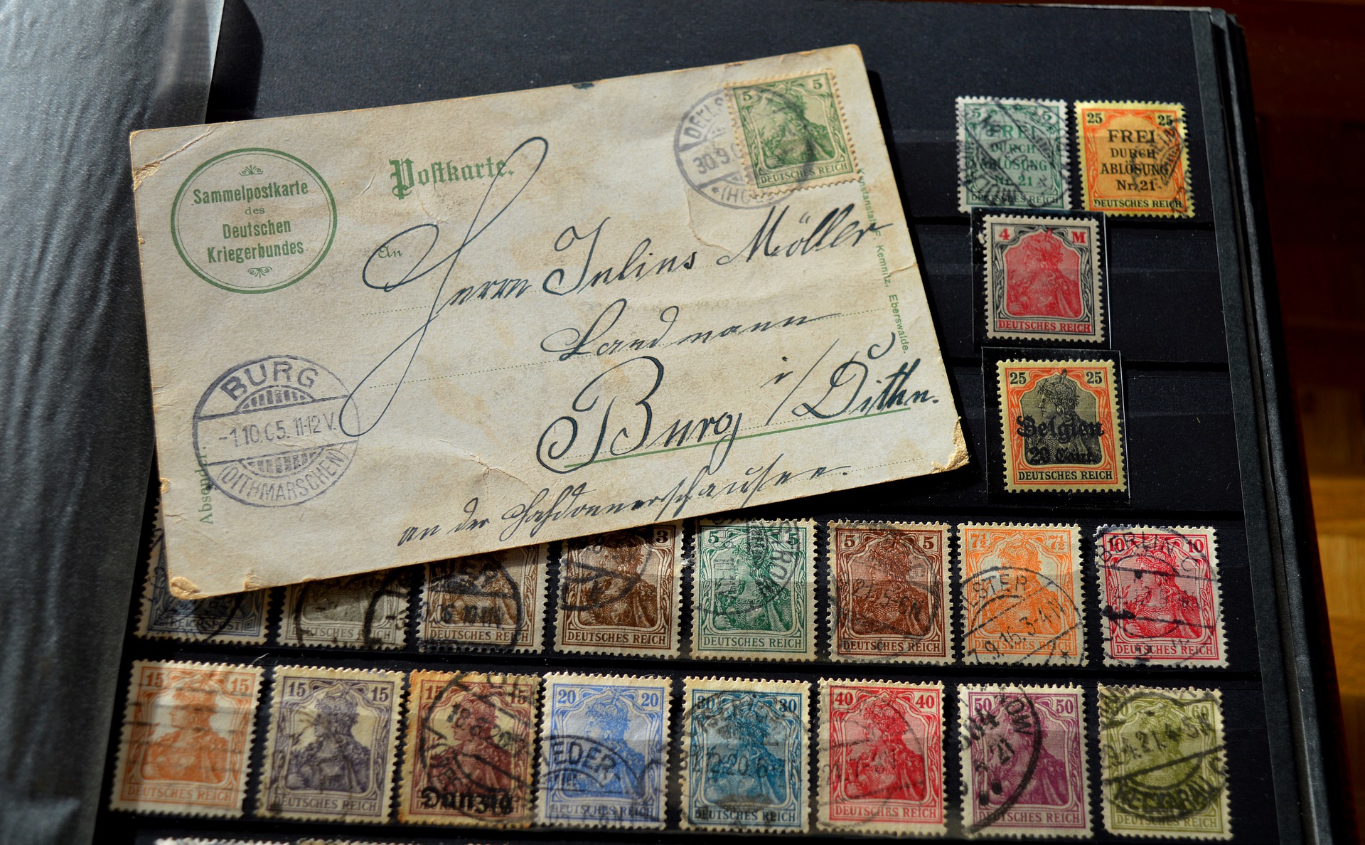 Salon du timbre, de la carte postale et des vieux papiers 2022